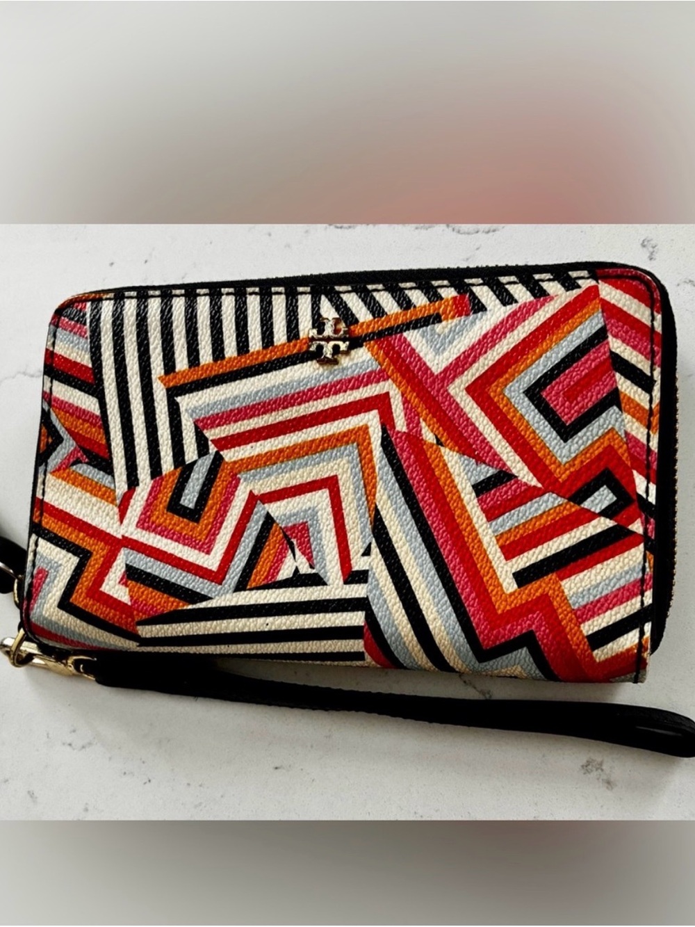 Tory Burch Kerrington Colorful Geometric Zip Wallet Wristlet, Yellow, Navy Blue
